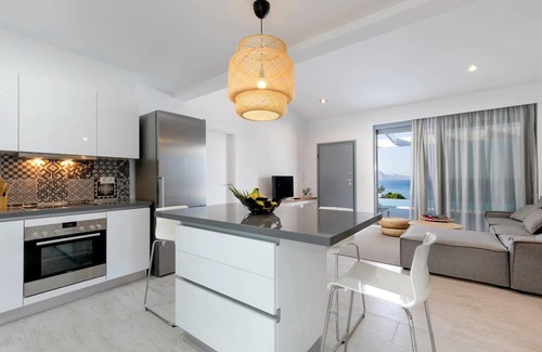 Vlicha Villa | Alluring Rhodes Villa | Villa Lindia | 3 Bedrooms | Private Pool | Lovely Furnished Terrace | Shaded Outdoor Dining Area | Prime Location | Lindos