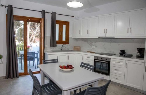 Lakkion Apartment | LEROS HOUSES A PORTO LAGO #1 Apartment w/2 bedroom w/Double bed & single bed