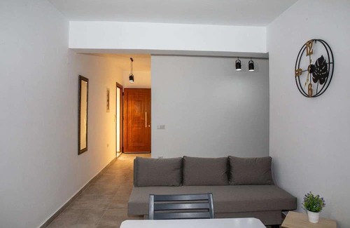 Lakkion Apartment | LEROS HOUSES A PORTO LAGO #3 Apartment w/2 bedrooms w/1 double bed,1 single bed