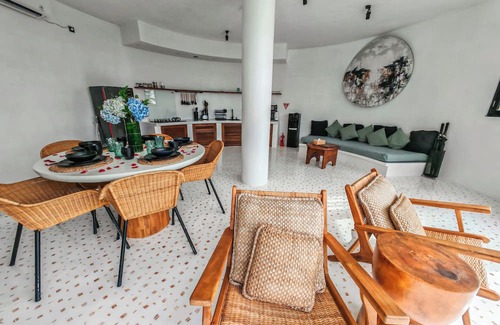 Jimbaran Bay Villa | Uluwatu 3 Bedroom Villa #2 Private Pool, Equipped Kitchen, Ocean View