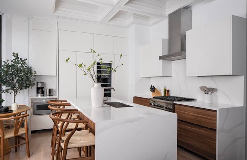 Theatre District Condo | Ultra-Luxe Boston Common Escape ~ Iconic Park View