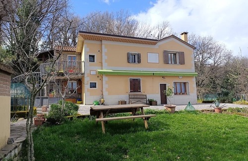 Montegiardino Bed & Breakfast | A small nature retreat, with pets allowed