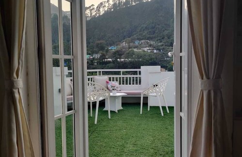 Bhimtal House | Angel Villa homestay feels just like home in hills.