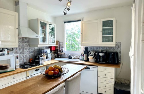 Ormetteau-Port Apartment | Charming 3-bedroom apartment in delightful Créteil with WiFi