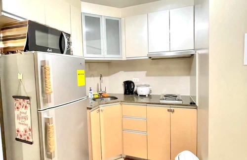 Pasay Apartment | Cozy Airport Condotel 2-3 mins away from Resorts World Manila