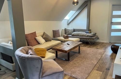 Radeberger Vorstadt Apartment | Wohnperle Adele *Neustadt*Villa
