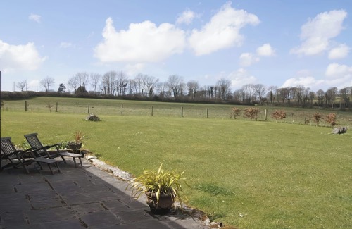 Mary Tavy Cottage | THE RED BARN, pet friendly, luxury holiday cottage in Lydford
