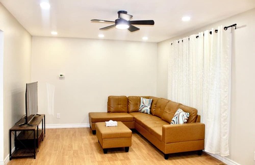 Timmins House | Welcome to Melrose