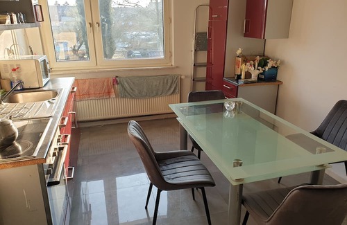 Gelsenkirchen-West Apartment | Charming Gelsenkirchen Apartment with Central Heating