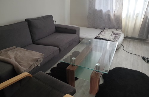 Gelsenkirchen-West Apartment | Charming Gelsenkirchen Apartment with Central Heating