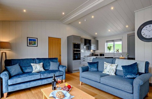 Sandyhills House | Rowan Lodge At Bengairn