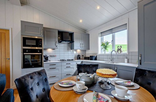 Sandyhills House | Rowan Lodge At Bengairn