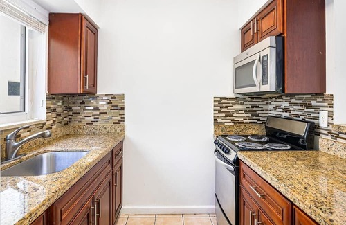 North Beach Apartment | Oceanfront Studio | Near Hollywd Boardwalk | Park