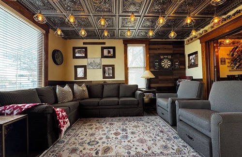 Charlevoix House | 5-bedroom house, 4 blocks from downtown, next door to Dairy Grille, Charlevoix.