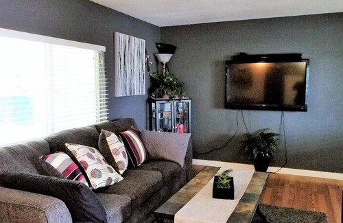 Desert Sands Golf Country House | Quiet and Nicely Decorated MH in Golf Community