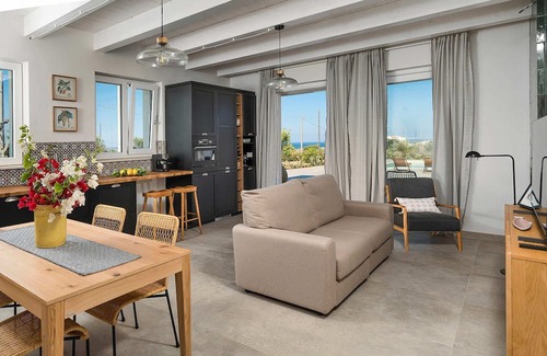 Pachino Villa | My Rental Homes - Villa Camporeale with private pool and sea view