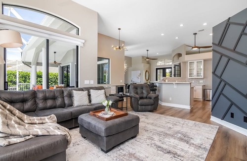Marco Island House | Gorgeous three-bedroom + Den 2 bathroom home on the water.