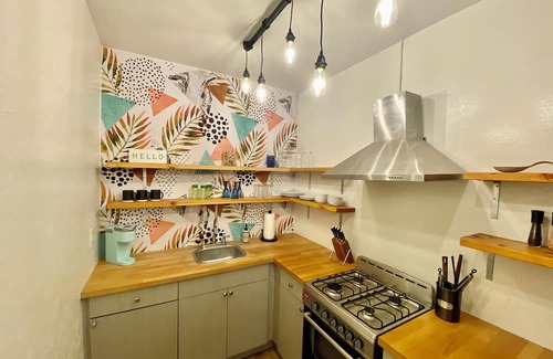 Camelback East Apartment | PHX Studio Gem - Boutique Vibes, Great Location