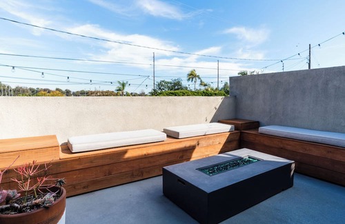 Belmont Heights House | A 2bed 2bath modern coastal vibe made for your perfect Southern California stay!