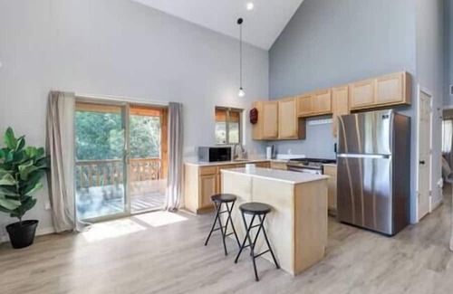 Tollgate Canyon House | Aspen Grove Cabin Above Park City with Hot Tub