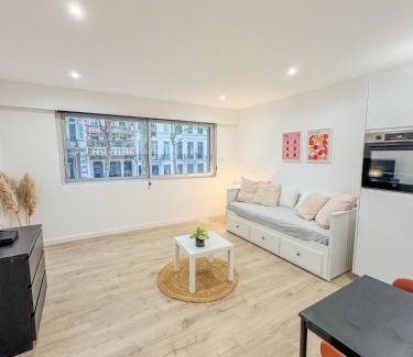 Gueret Apartment | Charming Studio in Center of