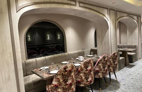 Dausa House | Pinky Hotel