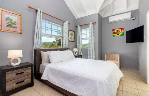 Saint Andrew Villa | Stay at this Luxury Home in Kingston