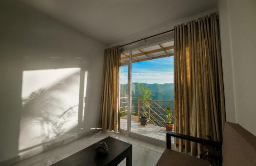 Elappara Bed & Breakfast | Koinad Hills villa