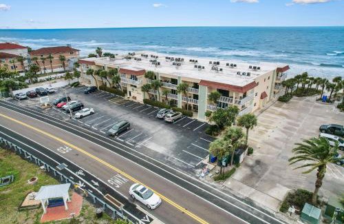 Indian Rocks Beach Apartment | Fifty Gulfside Condominiums