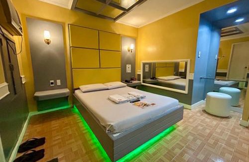 Santa Mesa Hostel | Town and Country Reposo