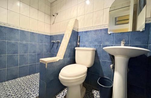 Santa Mesa Hostel | Town and Country Reposo