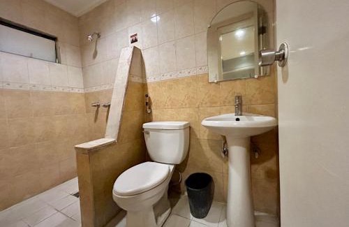 Santa Mesa Hostel | Town and Country Reposo