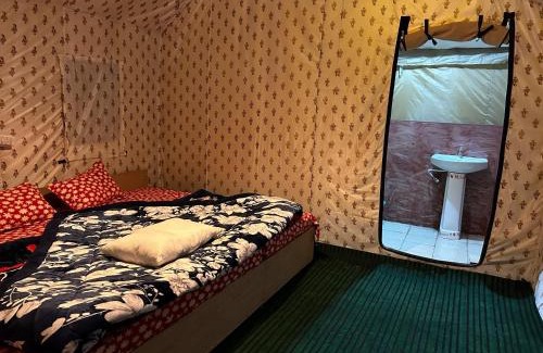 Gobind Dham Other | Morning glory camping