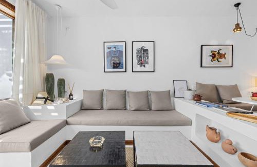 Costa Teguise Apartment | Casahost Salted House Beachfront