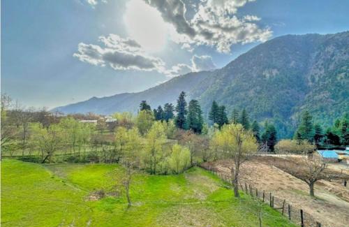 Pahalgam Hotel | Hotel Hills heaven