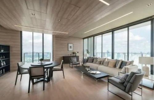 Bangkok Central Business District Apartment | 35f amazing luxury condo park 24