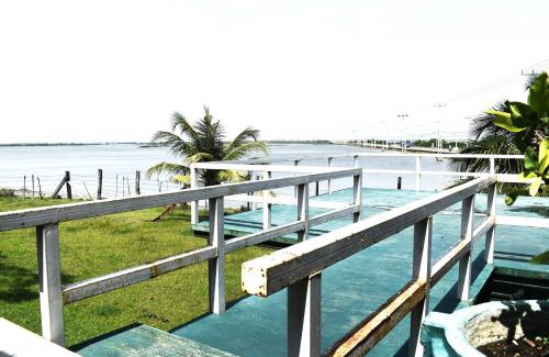Nanattan Hotel | Thalladi Holiday Bungalow