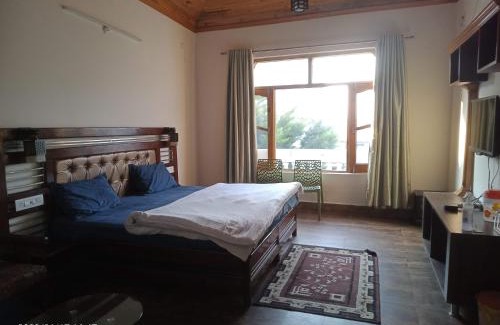 Gunehr House | KAMAKSHI GUEST HOUSE