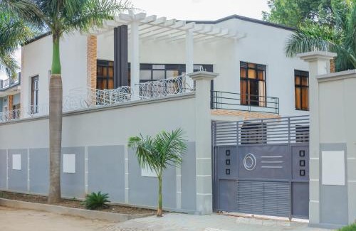 Kinindo Apartment | The Mordern Sunset