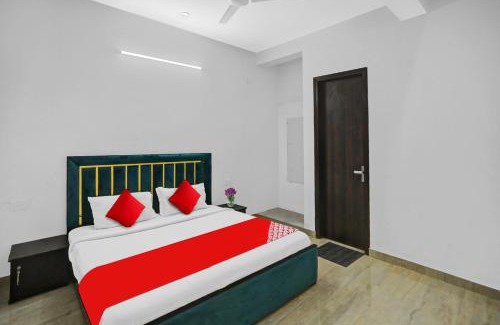 Badarpur Hotel | Flagship Blue Bell's 2 Near Badarpur Border Metro Station