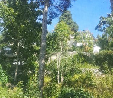 Tampere House | Valkea Monitoimitila - UniMaja Rokkipesä Tytöille