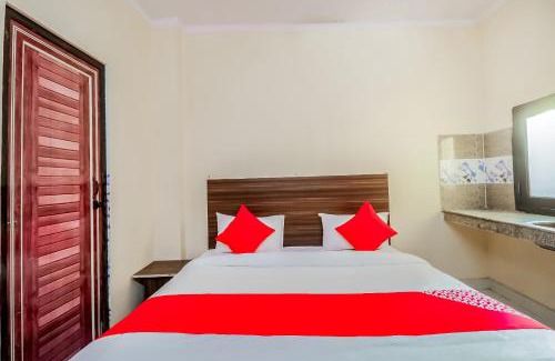 Delhi Hotel | OYO Vision Rooms Near Gtb Nagar Metro Station