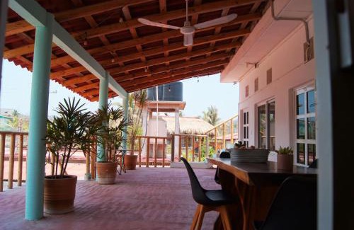 San Pedro Pochutla Hotel | Hostel Casa Moringa