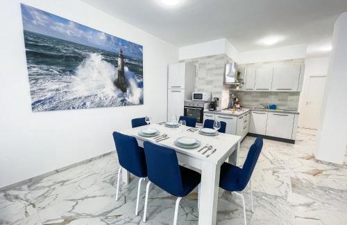 Sanremo Centre Apartment | Suite Trilocale - Città della Musica -Casinò