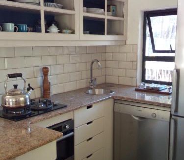 Buffalo Hills Game Reserve Apartment | Old School Farm Teachers Cottage
