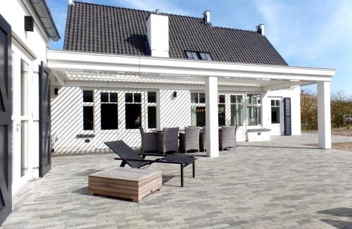 Ouddorp Villa | Westerweg 23 - Ouddorp Luxury villa near the beach 10 persons - not for companies