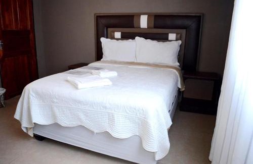 Omusati House | Edjonga Exclusive Guesthouse