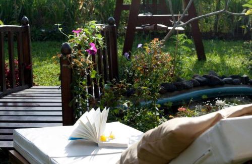 Dencarik Villa | Villa Beranda, 2 floor villa, private pool, garden and housekeeper in Lovina, Bali