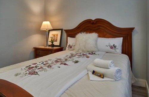 Windhoek Central Apartment | Flat 152 on Windhoek Independence Avenue