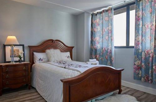 Windhoek Central Apartment | Flat 152 on Windhoek Independence Avenue